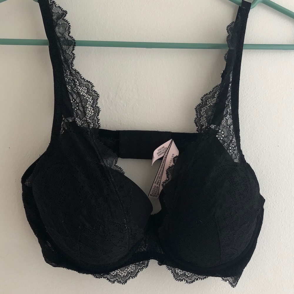 VS DREAM ANGELS 36C Black Bra